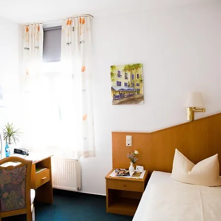 Stadthotel Kolpinghaus - Vier Ecken 2*